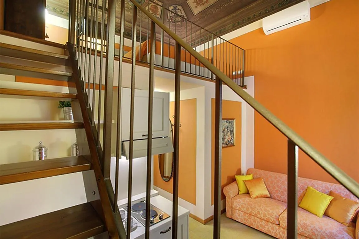 Apartments Puccini Florens Italien