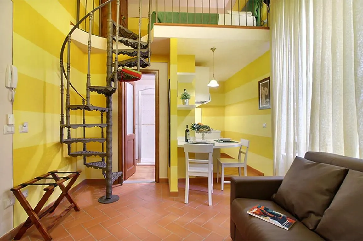 Apartments Puccini Florens 0*,