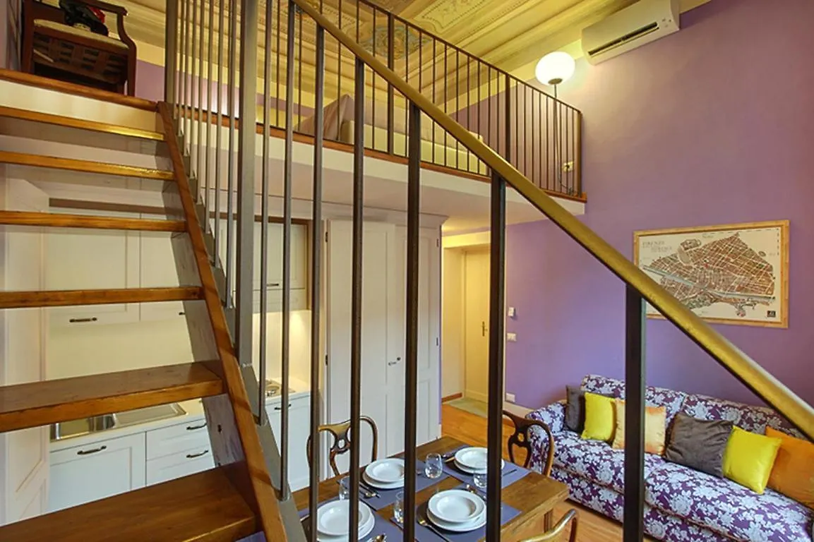 Apartments Puccini Florens Italien