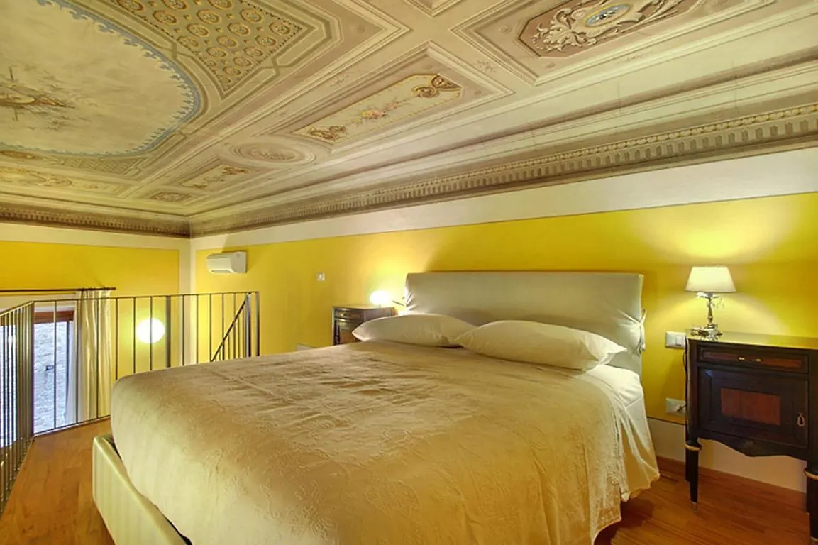 Apartments Puccini Florence 0*,